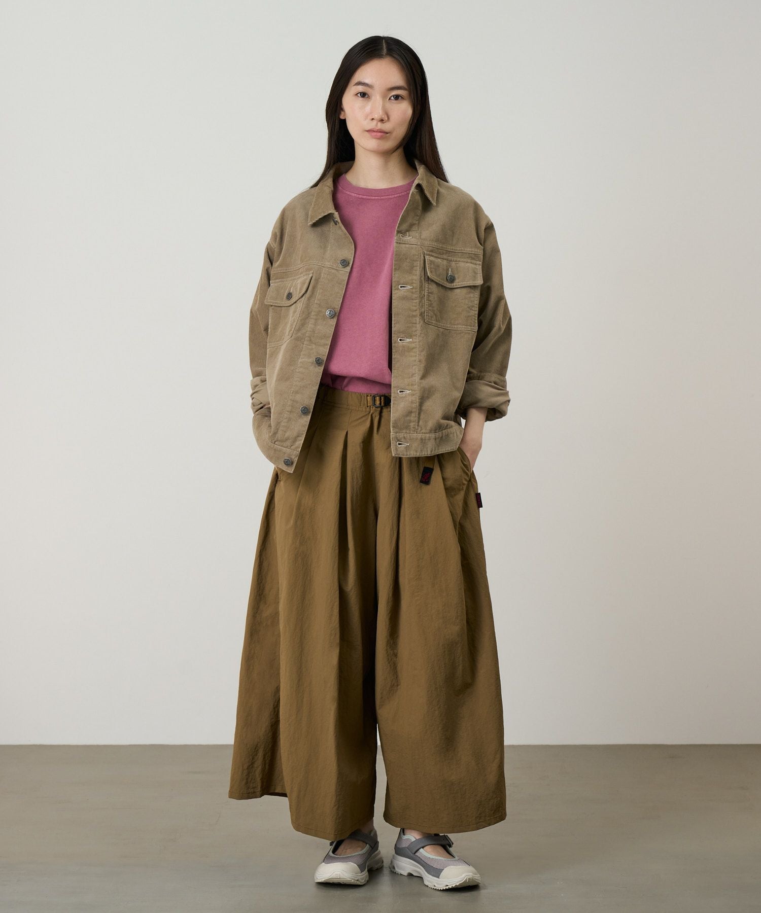 ナイロンフレアパンツ｜NYLON FLARE PANT｜Gramicci｜グラミチ公式通販