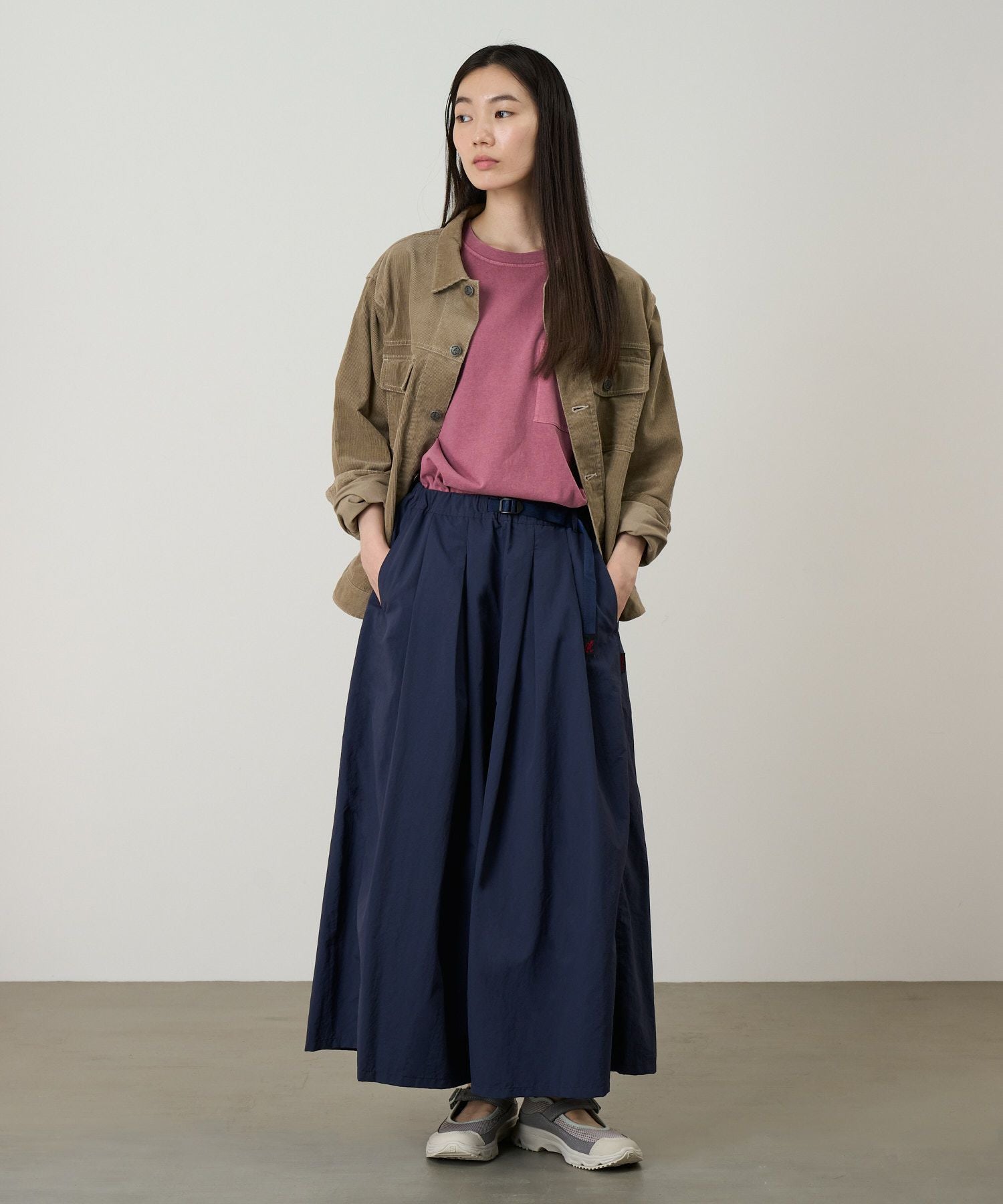 グラミチ　ナイロンフレアパンツ　Mサイズ ナイロンフレアパンツ｜NYLON FLARE PANT｜Gramicci｜グラミチ公式通販