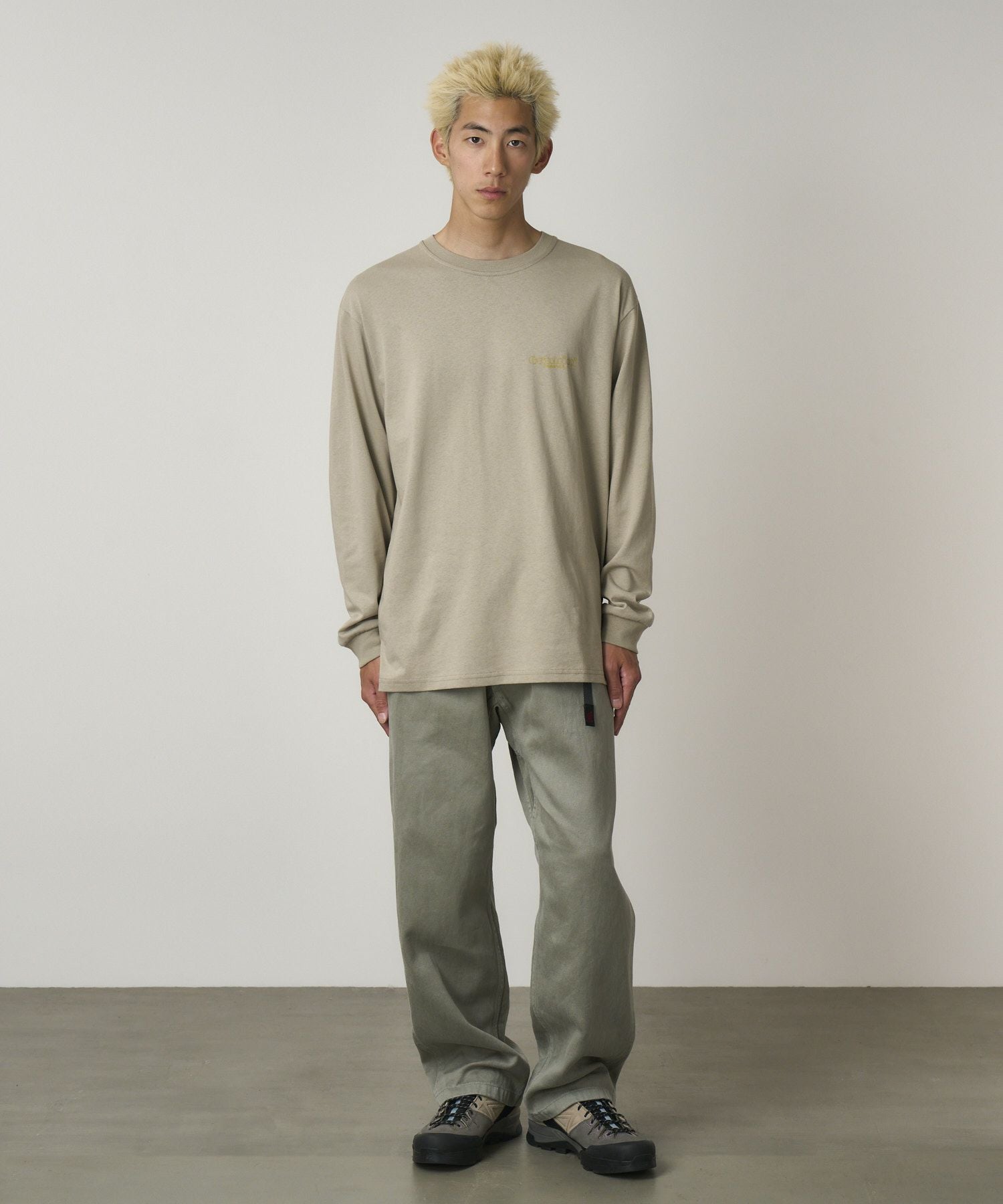 トラウトテイルロングスリーブTシャツ | グラミチ 公式通販サイト