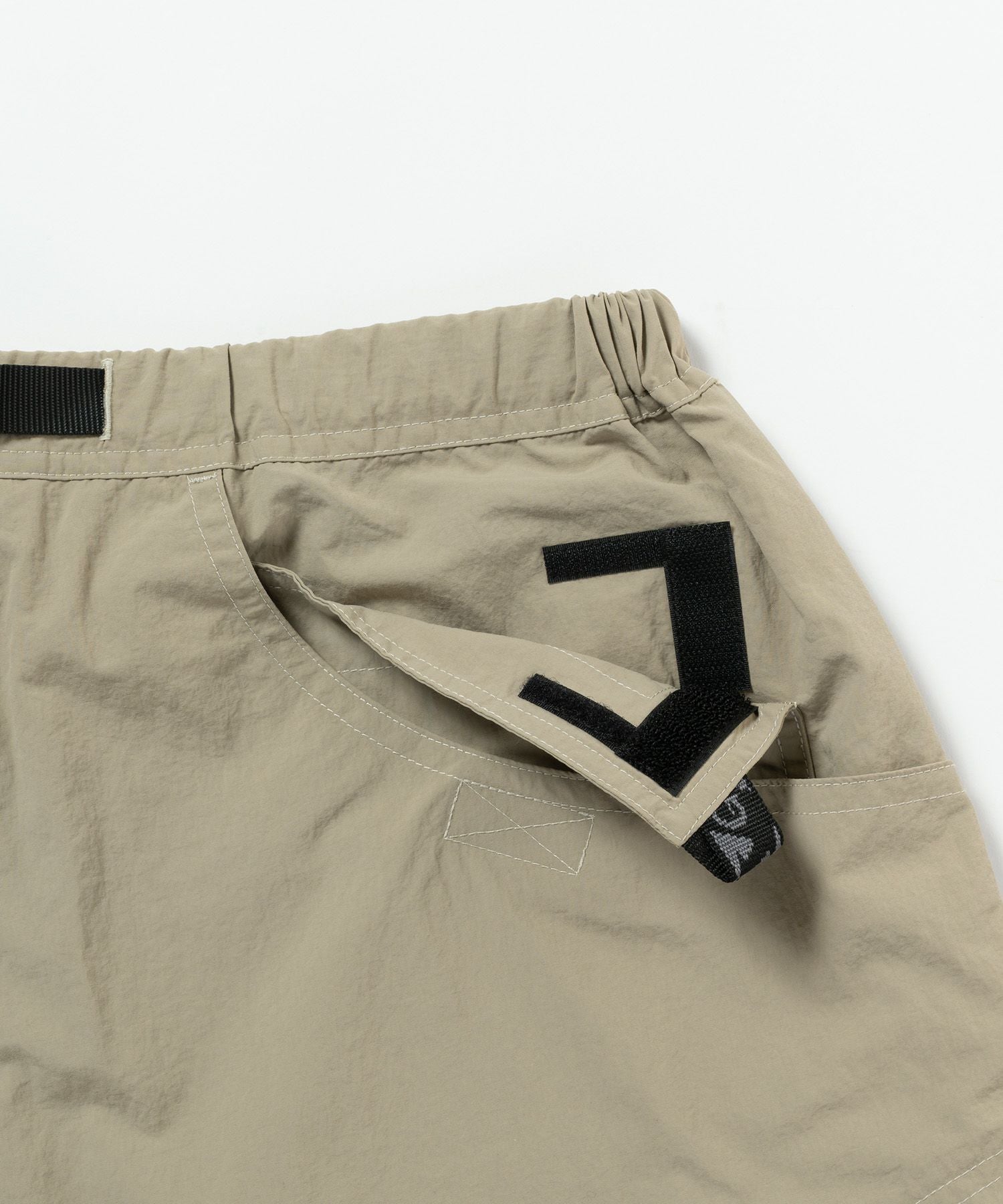 ナイロンクリフショーツ | グラミチ 公式通販サイト Gramicci Online Store