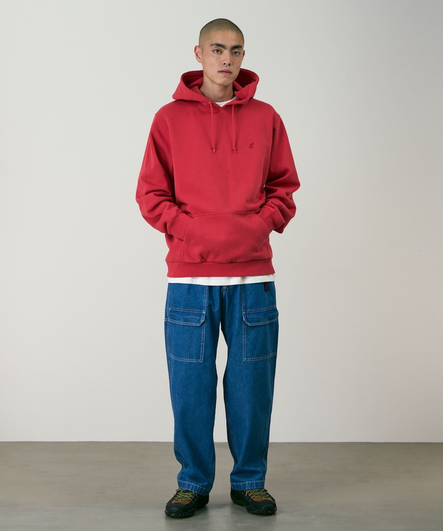 C.E 赤 グラフィック ロンT 日本製 ワイド M 定価以下 デニムEQTパンツ | グラミチ 公式通販サイト Gramicci Online Store