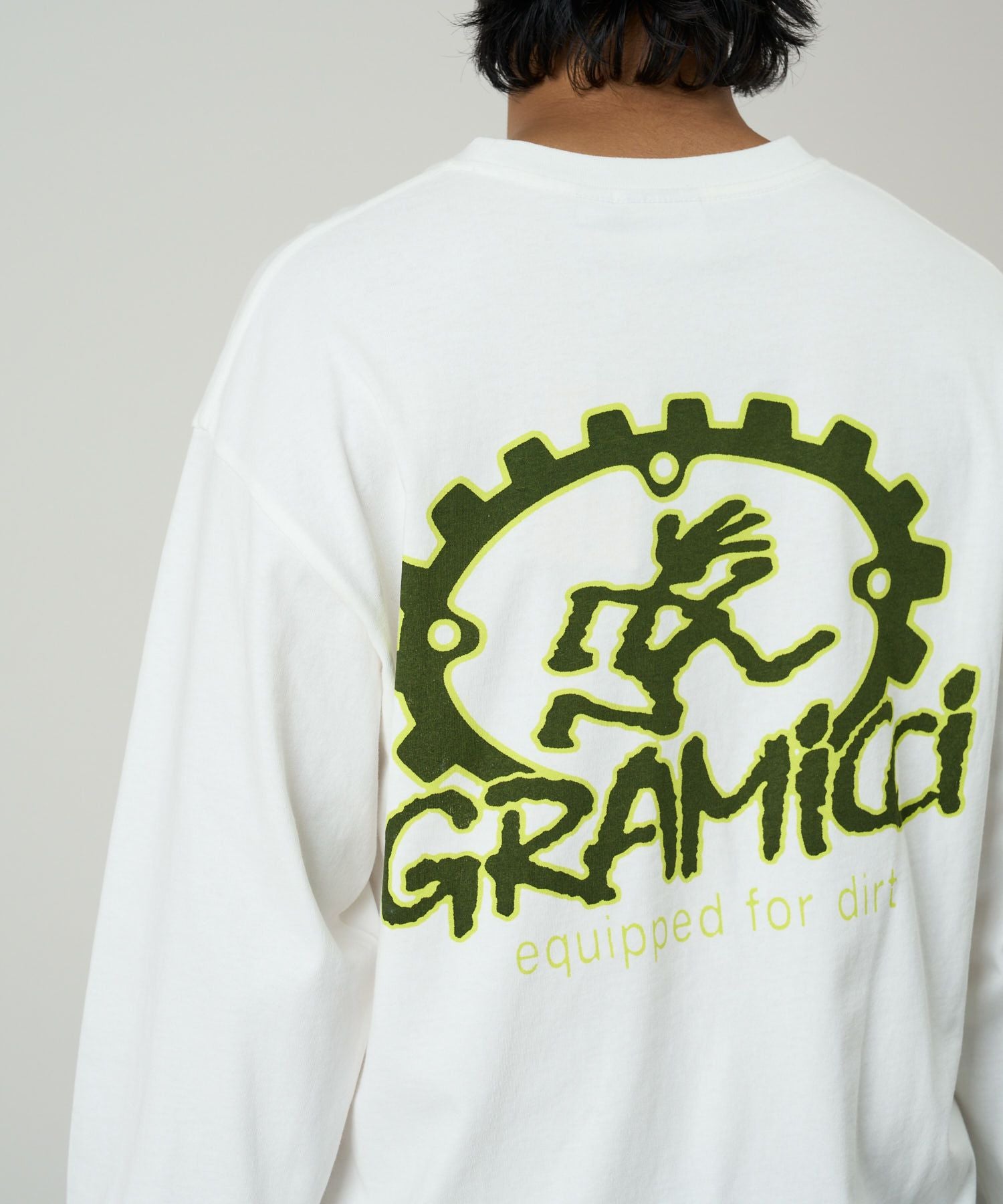 エクイップドフォーダートロングスリーブTシャツ | グラミチ 公式通販