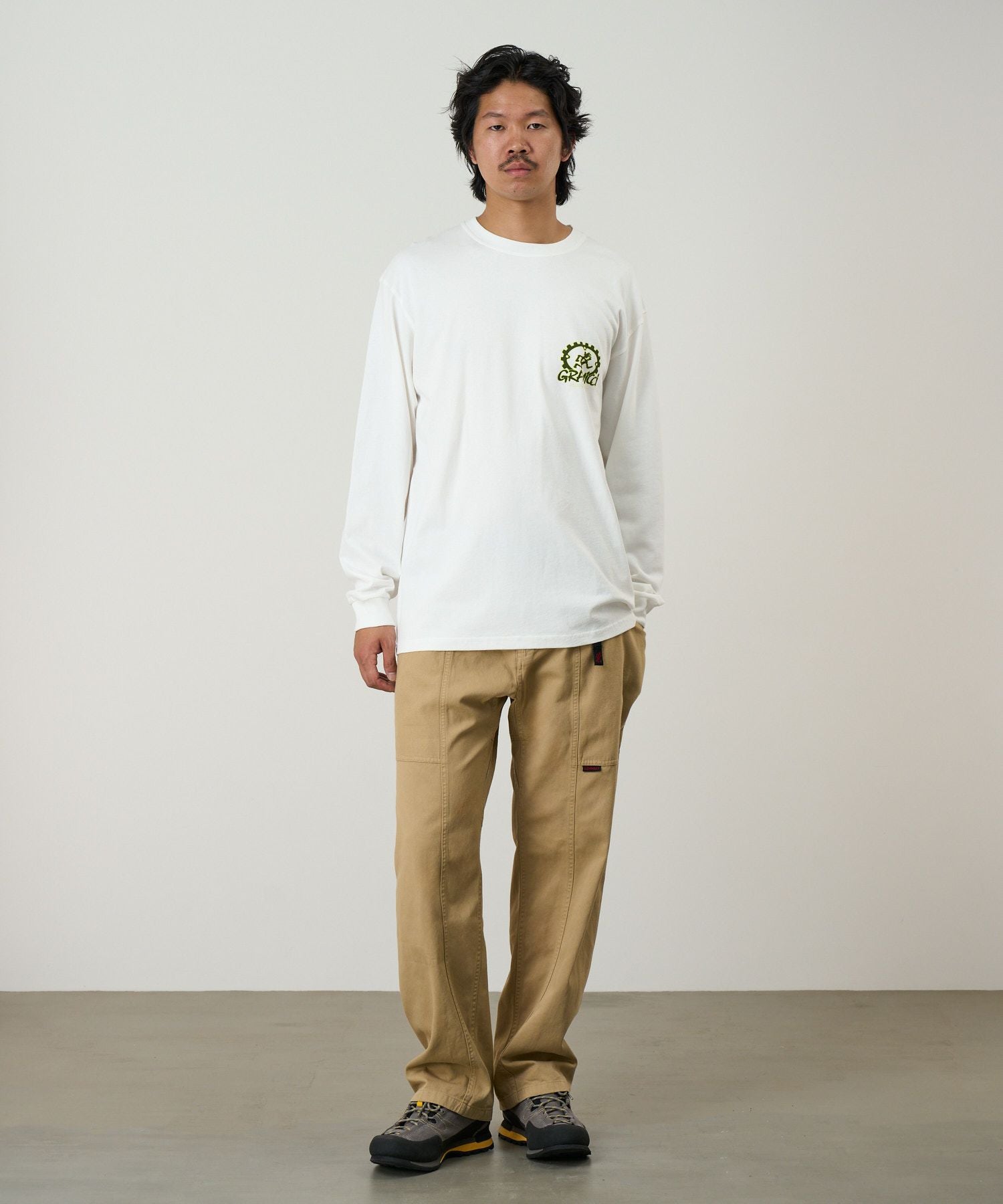 エクイップドフォーダートロングスリーブTシャツ | グラミチ 公式通販