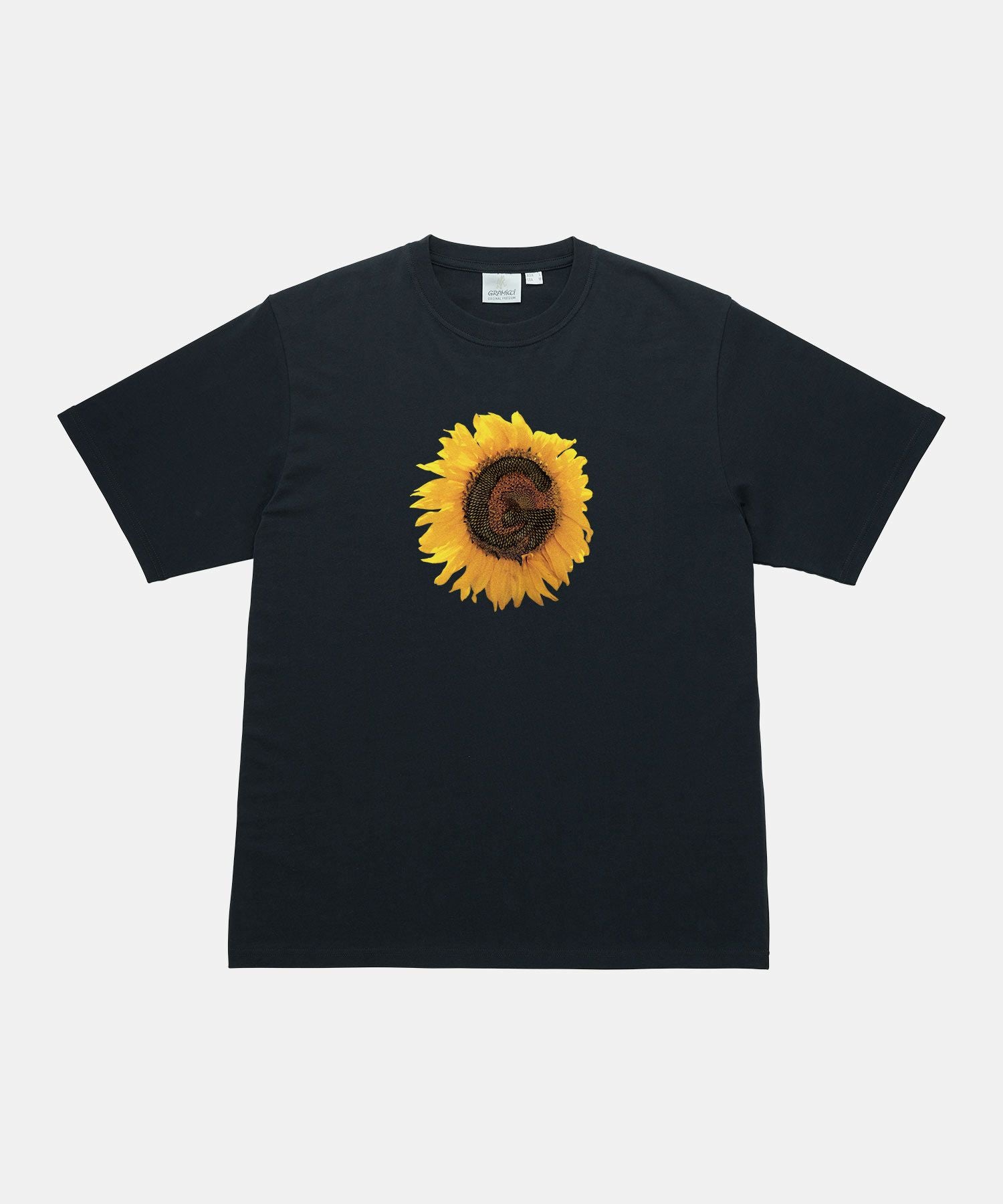 GフラワーTシャツ | グラミチ 公式通販サイト Gramicci Online Store