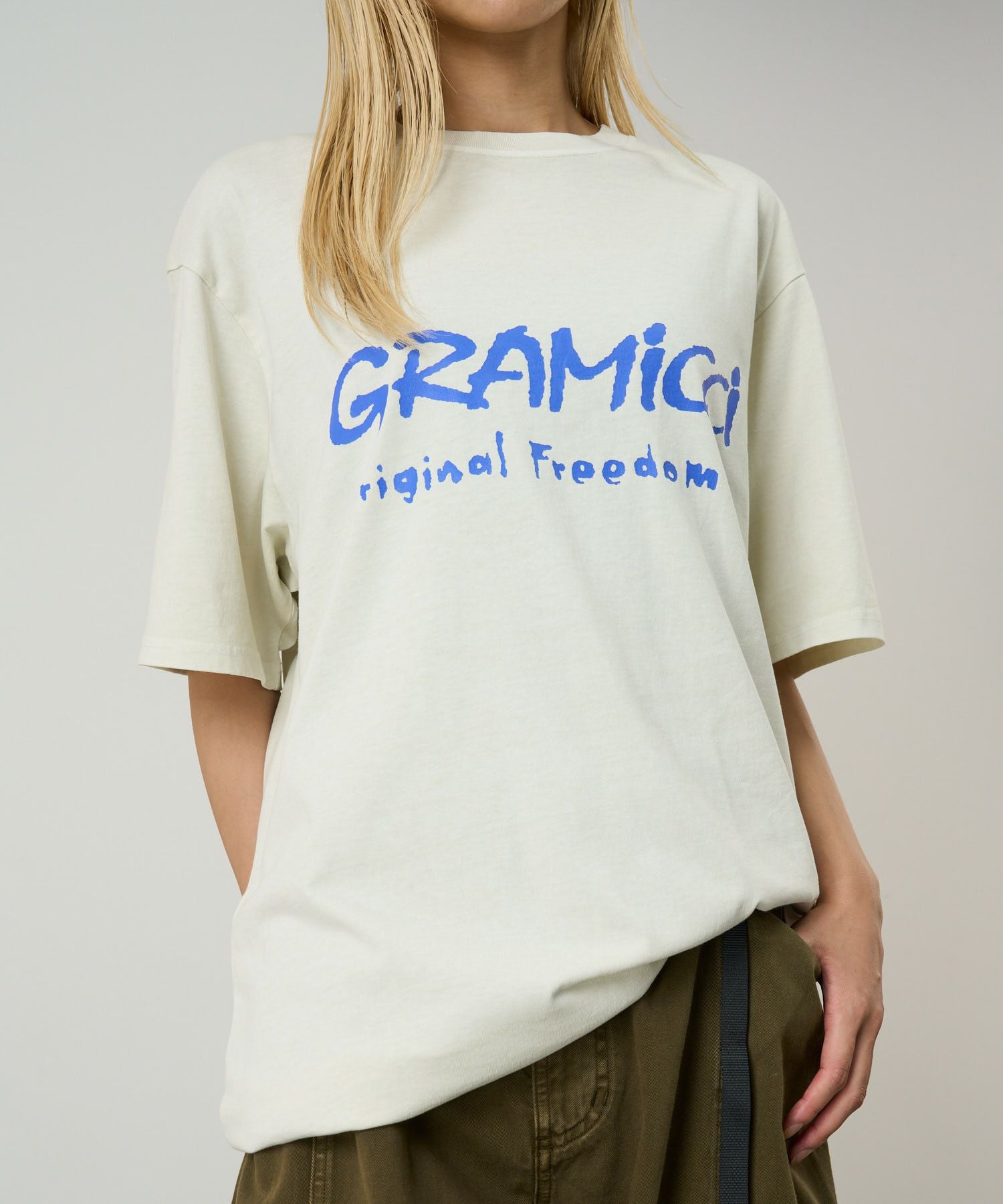 フリーダムTシャツピグメントダイ | グラミチ 公式通販サイト Gramicci