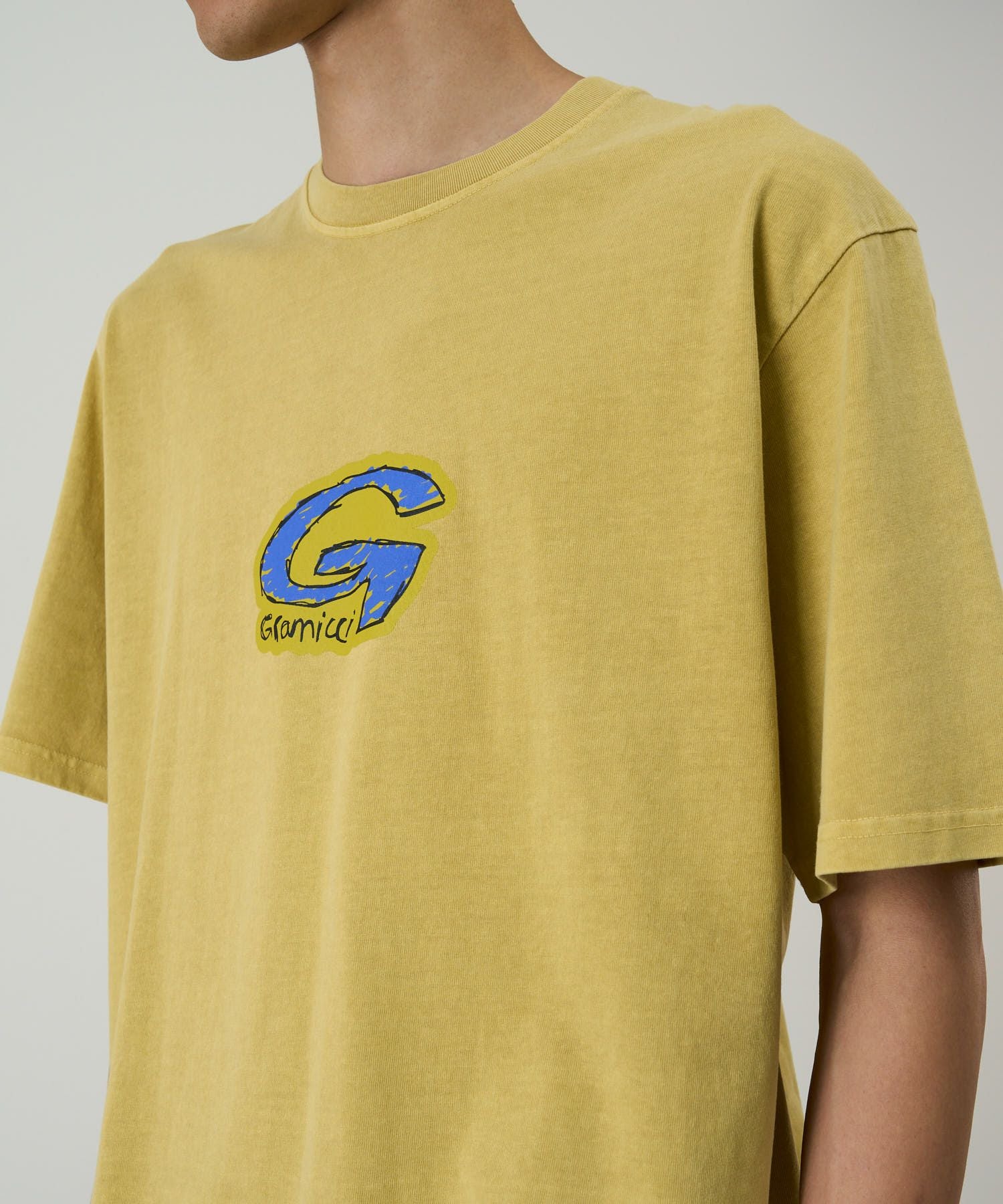 GスクリブルTシャツピグメントダイ | グラミチ 公式通販サイト